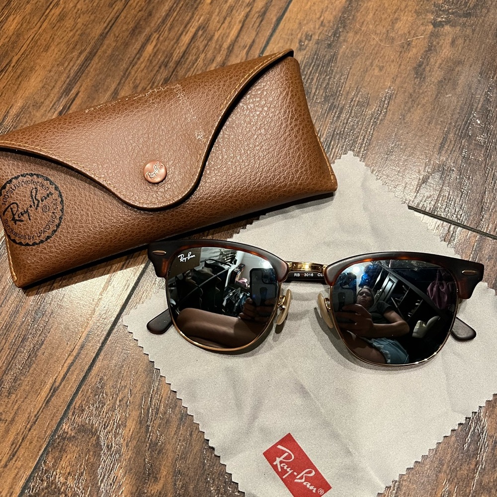 Ray Ban Sunglasses - mirror frame